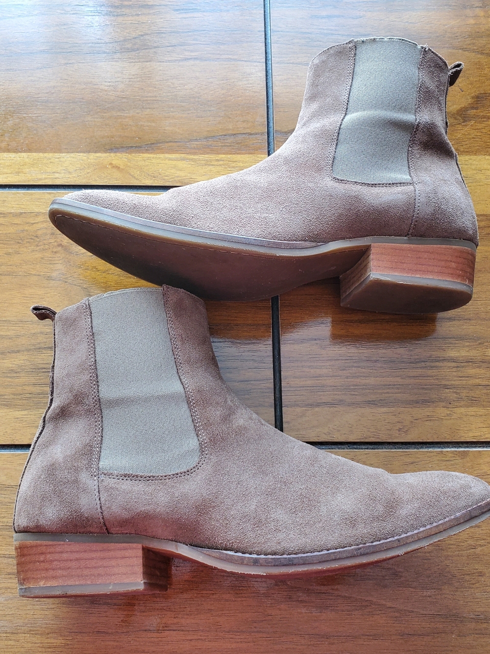 Men's Suede Dennis Western Chelsea Boots in Taupe Brown